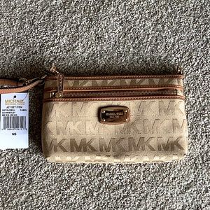 Michael Kors Wristlet